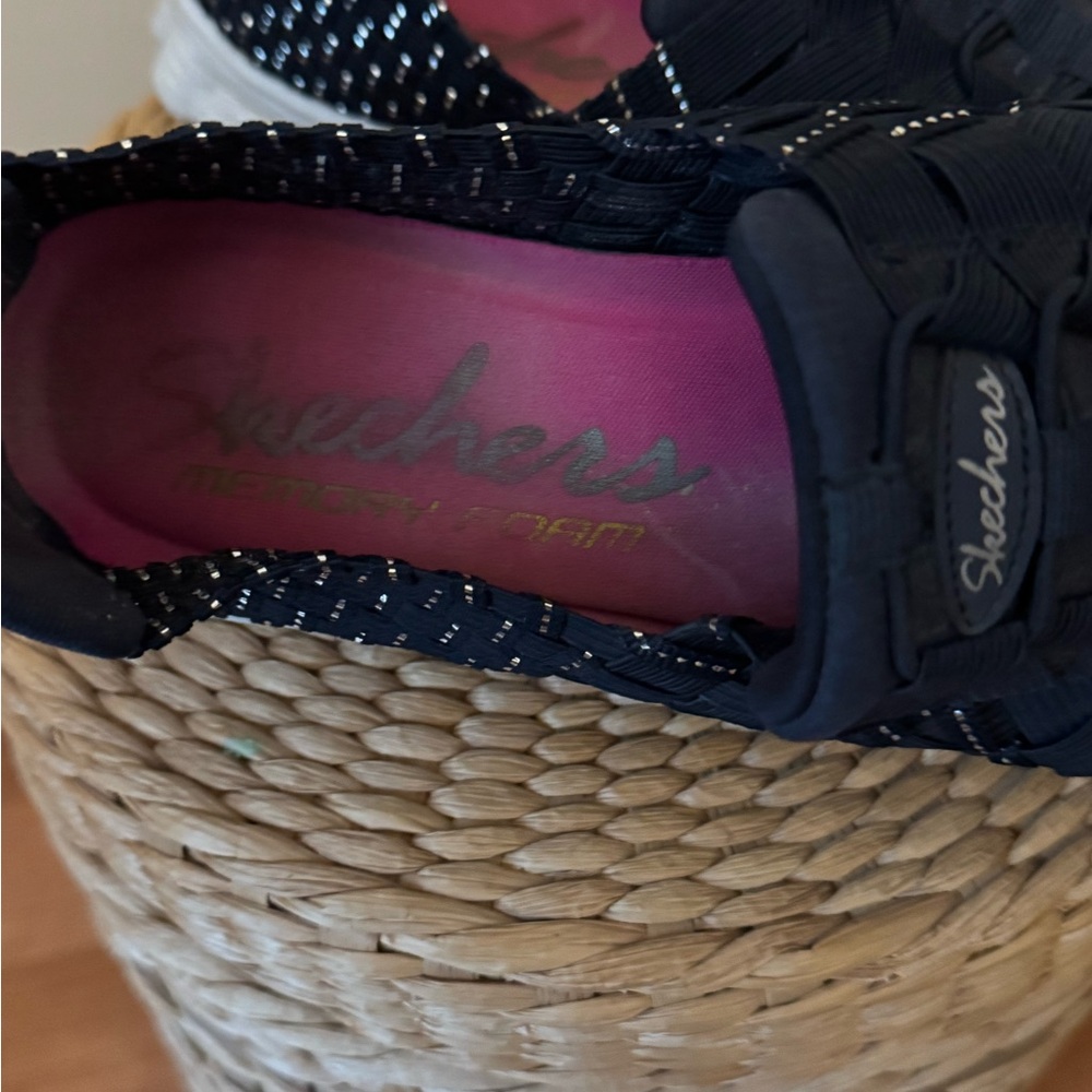 Shoes - Picture 2 of 4